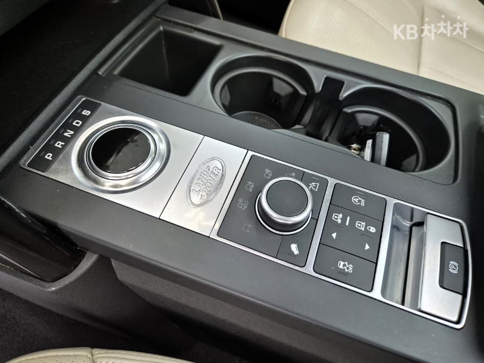 Land Rover 디스커버리52.0 SD4 SE - 7