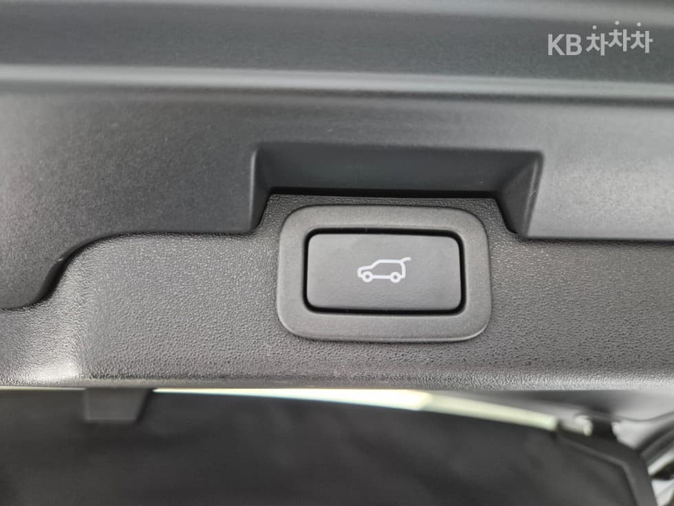 Land Rover 디스커버리52.0 SD4 SE - 19