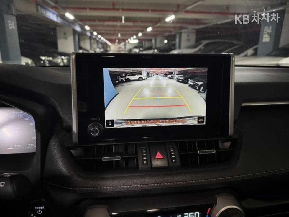 Toyota New RAV42.5L hybrid AWD Standard - 15