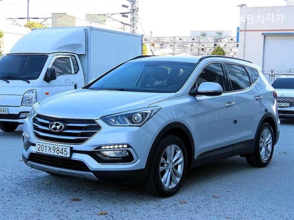 Hyundai Santa Fe The Prime Diesel Hyundai R-engine 2.0 diesel 4WD 5-seater Premium - Image 1
