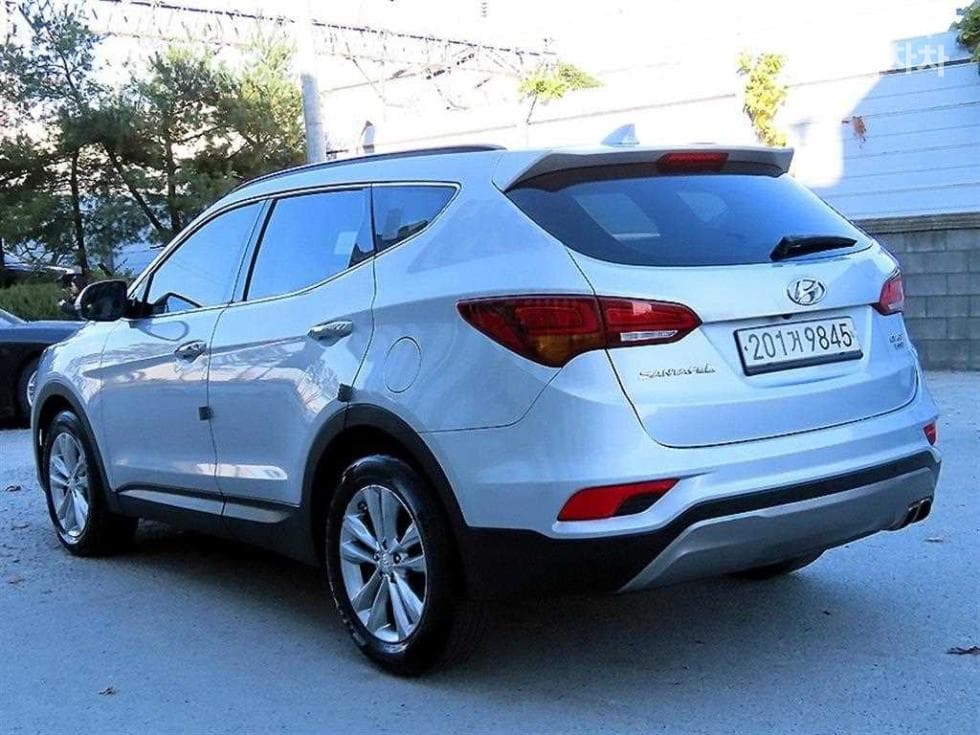 Hyundai Santa Fe The PrimeDiesel Hyundai R-engine 2.0 diesel 4WD 5-seater Premium - 3