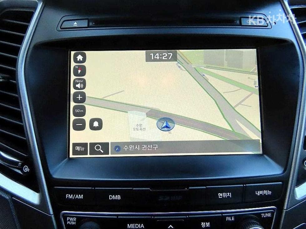Hyundai Santa Fe The PrimeDiesel Hyundai R-engine 2.0 diesel 4WD 5-seater Premium - 14