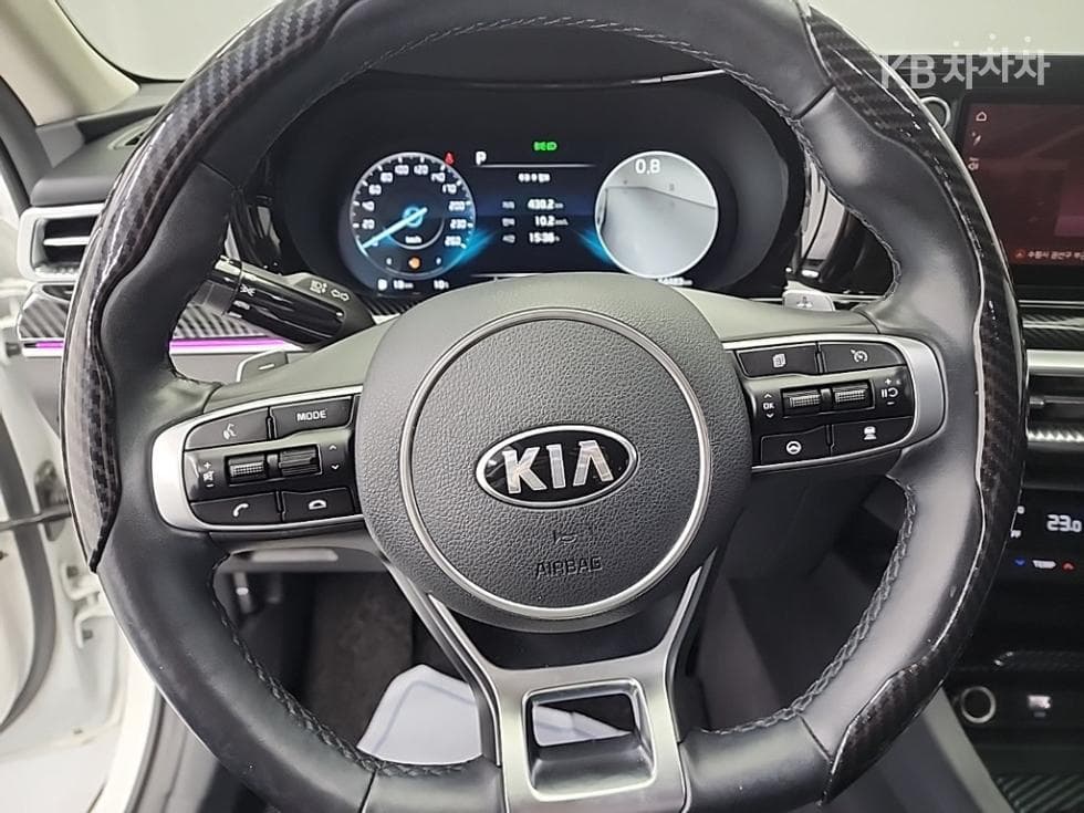 Киа K5 3-토 поколение1.6 Бензин Турбо Noblesse - 16