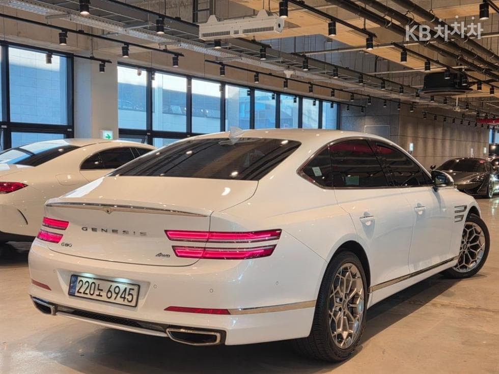 Дженезис G80(RG3)2.5 Турбо Бензин Директ Инжекция AWD - 3