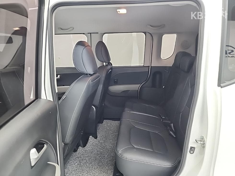 Киа The New (фейслифт) Киа Рей (ван)1.0 Бензин Престиж - 12