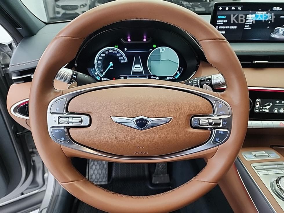 Дженезис GV70Бензин 2.5T AWD - 9