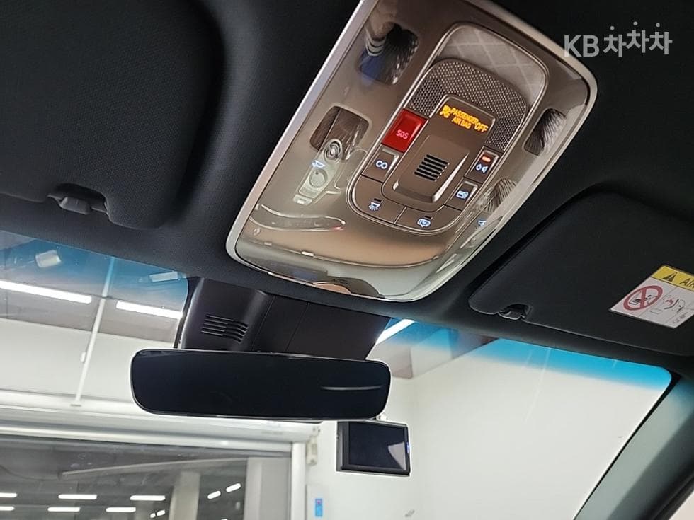 Дженезис GV70Бензин 2.5T AWD - 16