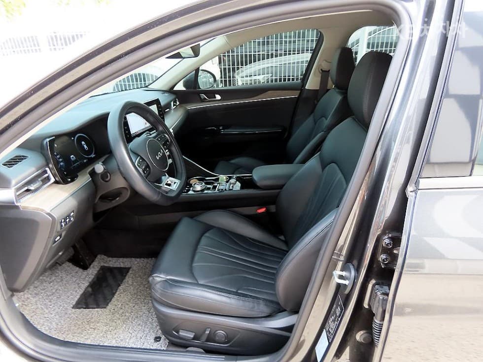 Киа K5 3-토 поколение1.6 Бензин Турбо Signature - 5