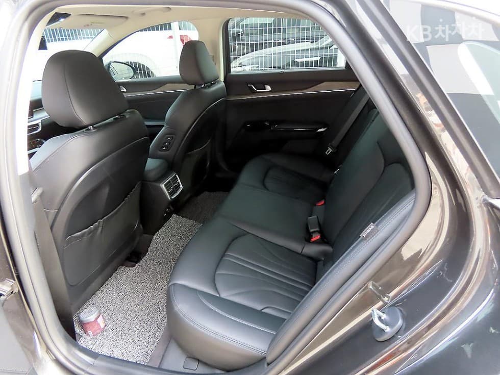 Киа K5 3-토 поколение1.6 Бензин Турбо Signature - 6