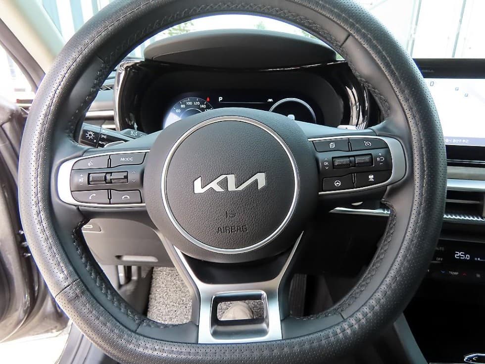 Киа K5 3-토 поколение1.6 Бензин Турбо Signature - 8