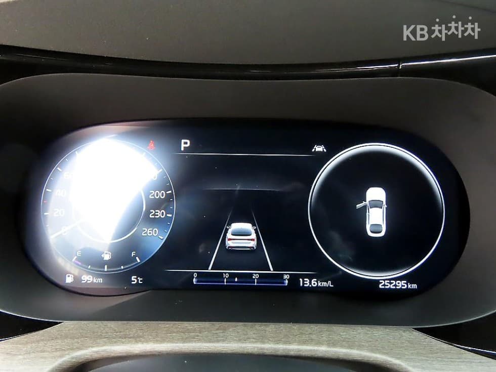 Киа K5 3-토 поколение1.6 Бензин Турбо Signature - 9