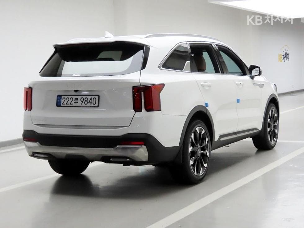 Киа The New (фейслифт) Sorento MQ42.5 T-GDI 2WD Signature - 4