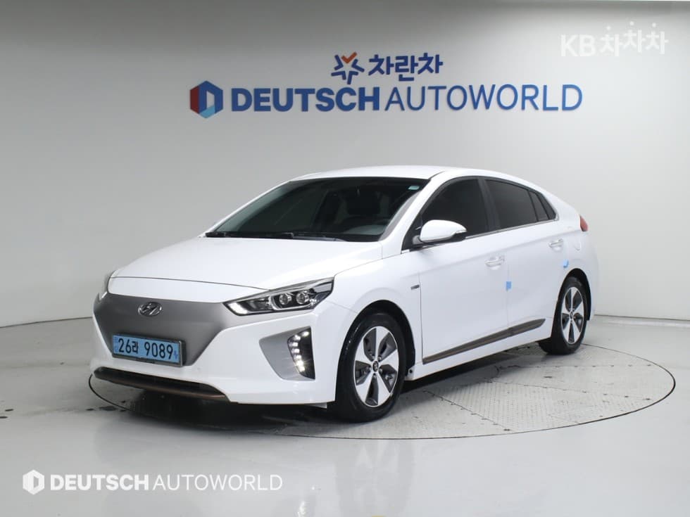 Хюндай IONIQ (Оригинален модел) 일렉트릭 Q - Image 1