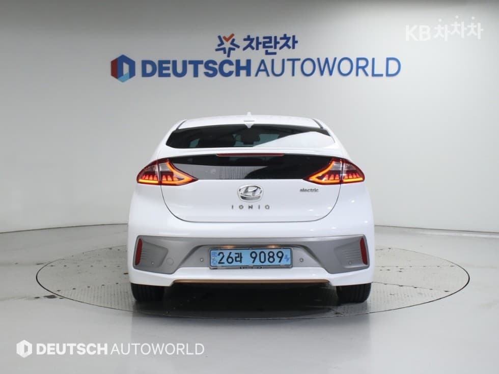 Хюндай IONIQ (Оригинален модел) 일렉트릭Q - 4