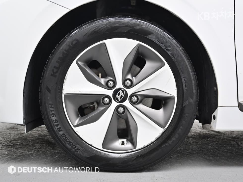 Хюндай IONIQ (Оригинален модел) 일렉트릭Q - 5