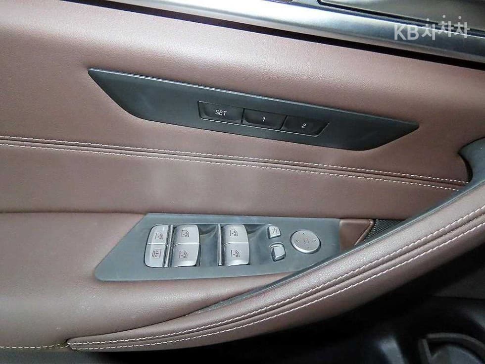 BMW 올Нов5 Серия (G30)523d xDrive M Sport - 13