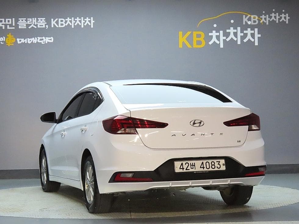 Hyundai The New (facelift) Avante (Elantra) ADSmartstream G1.6 Smart - 4