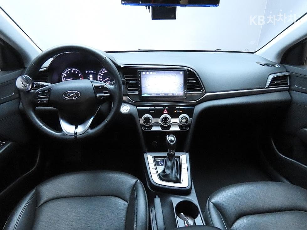 Hyundai The New (facelift) Avante (Elantra) ADSmartstream G1.6 Smart - 6