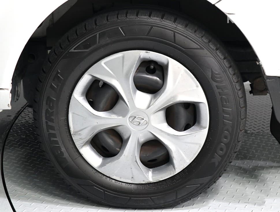 Хюндай Porter 2Удължено междуосие Super Cab CRDi SUP Стандартен - 17