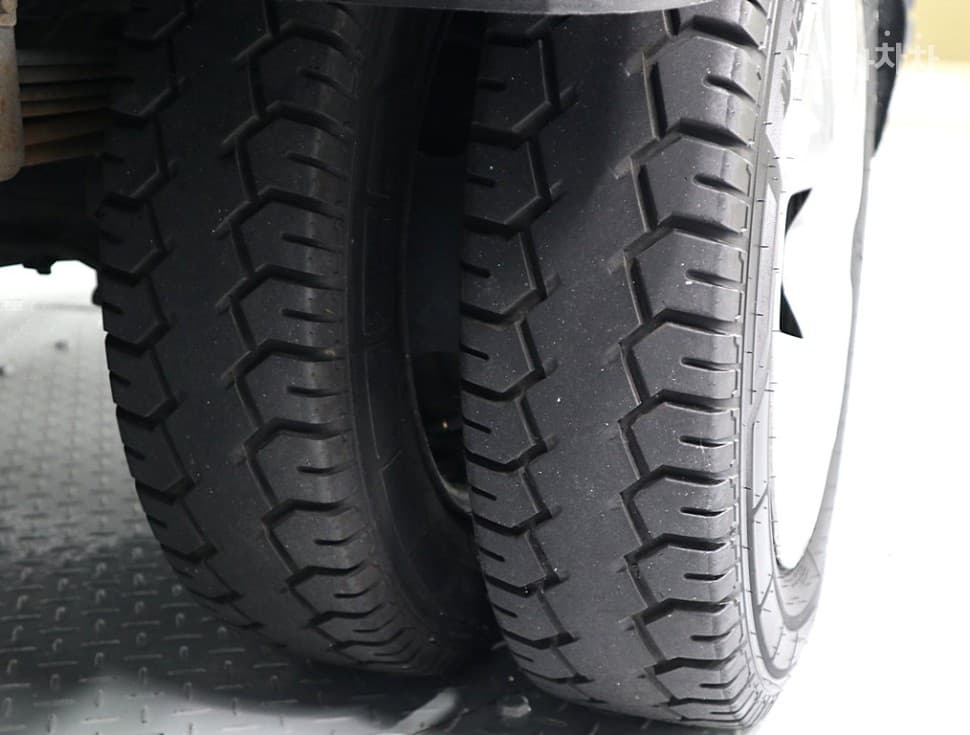 Хюндай Porter 2Удължено междуосие Super Cab CRDi SUP Стандартен - 18