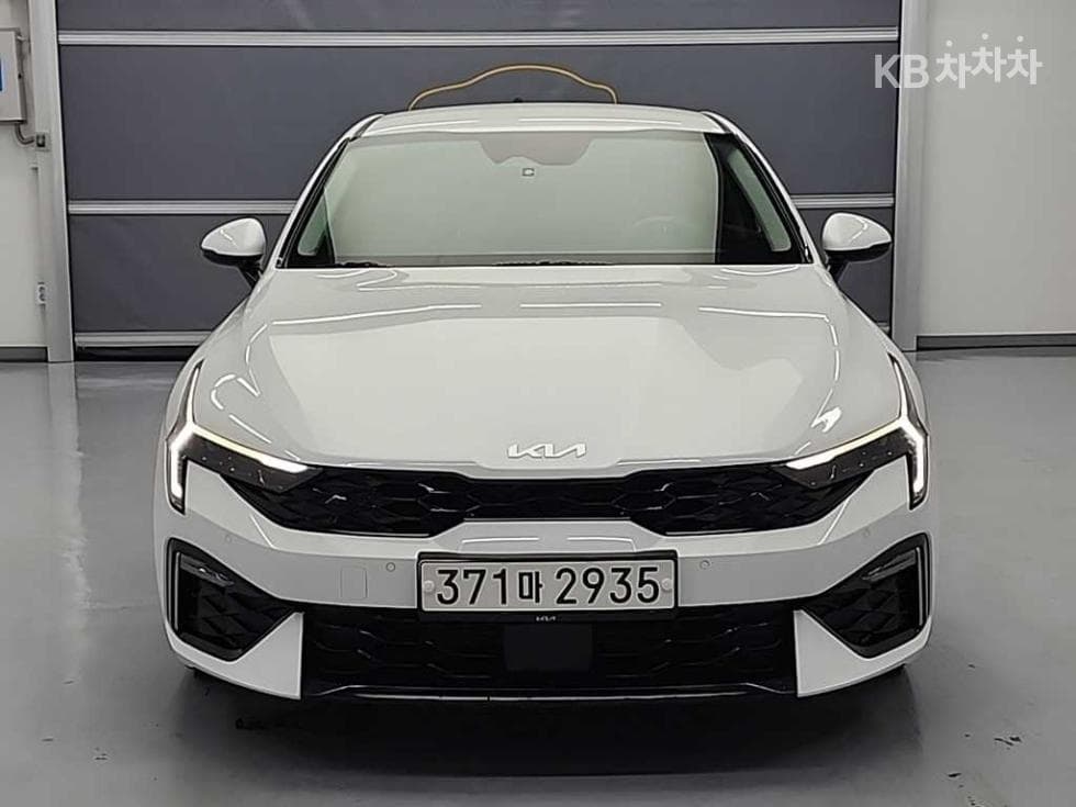 Kia The New (facelift) K5 3rd Gen2.0 Gasoline Prestige - 2