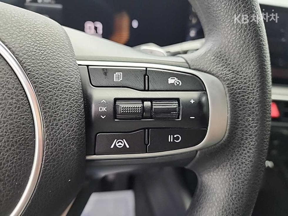 Kia The New (facelift) K5 3rd Gen2.0 Gasoline Prestige - 17