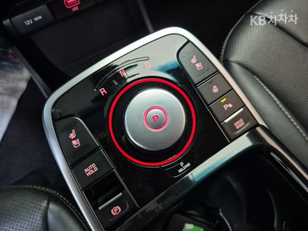 Киа Ниро PlusEV 어스 - 8