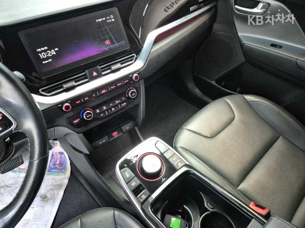 Киа Ниро PlusEV 어스 - 10
