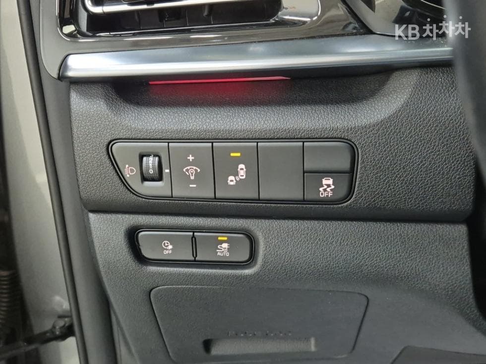 Киа Ниро PlusEV 어스 - 17