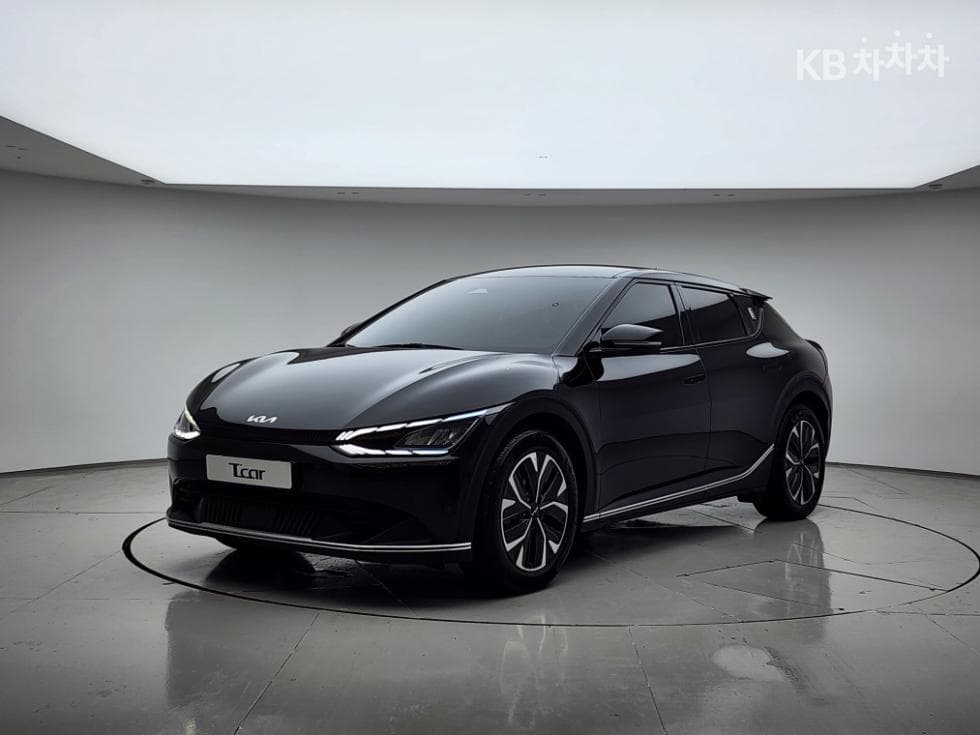 Kia EV6 롱 레Seater지 2WD Air - Image 1