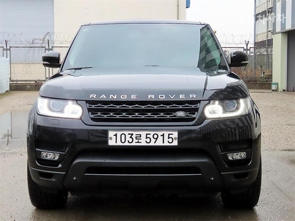 Land Rover New Range Rover Sport3.0 V6 SC