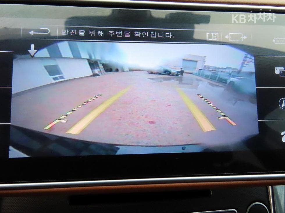 Land Rover New Range Rover Sport3.0 V6 SC - 13