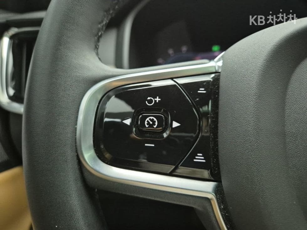 Volvo S90 Second generationB6 AWD Ultimate Bright - 16