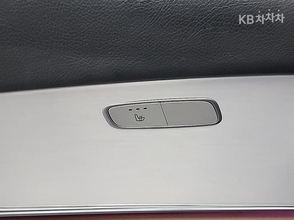 Mercedes-Benz E-Class (W213)E250 Avantgarde - 13