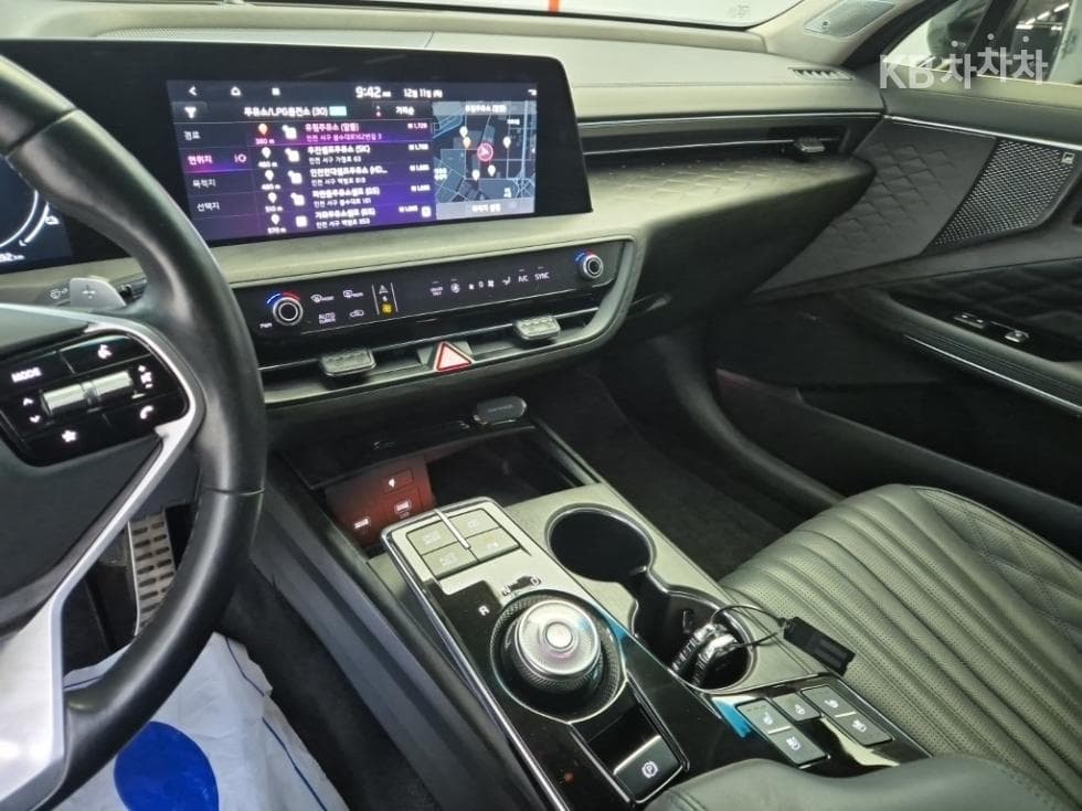 Киа K8 Хибрид1.6 Турбо Signature - 10