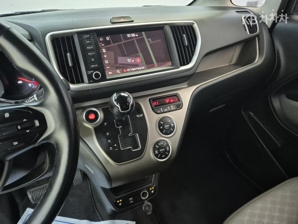 Kia The New (facelift) Ray (van)1.0 Gasoline Signature - 10