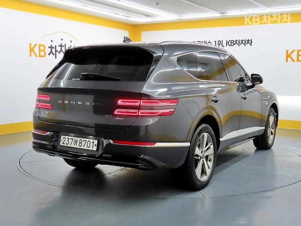 Genesis GV803.0 Diesel AWD - 4