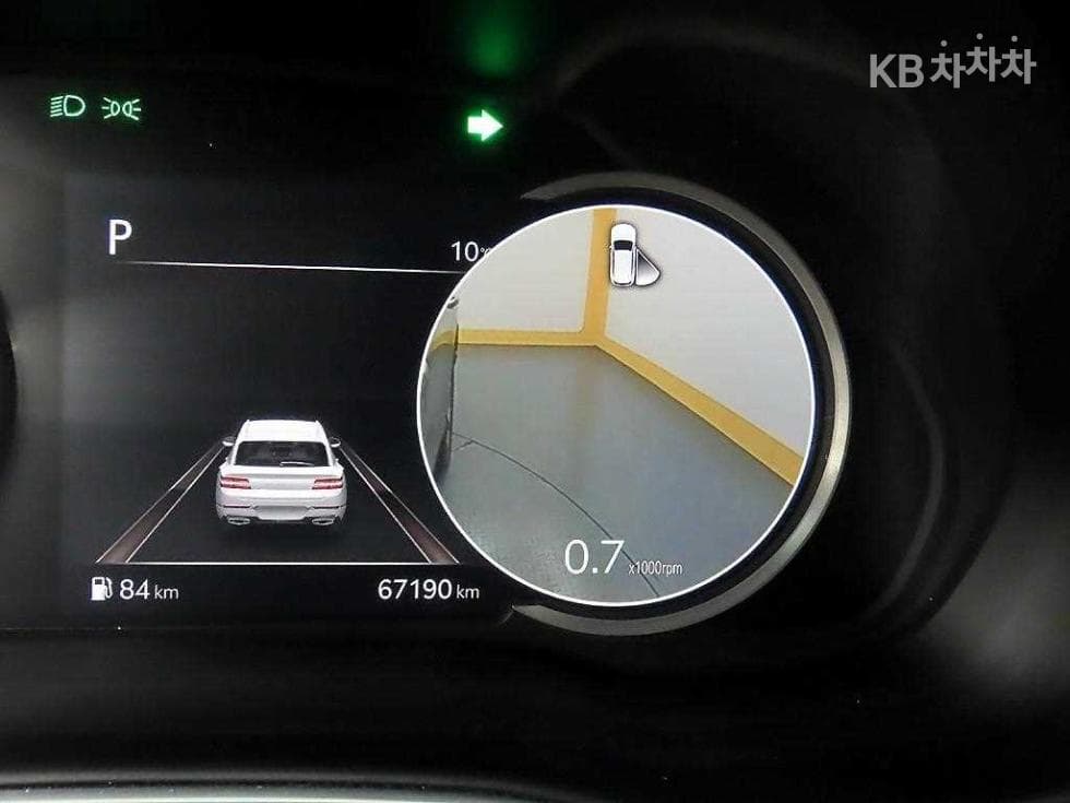 Genesis GV803.0 Diesel AWD - 8