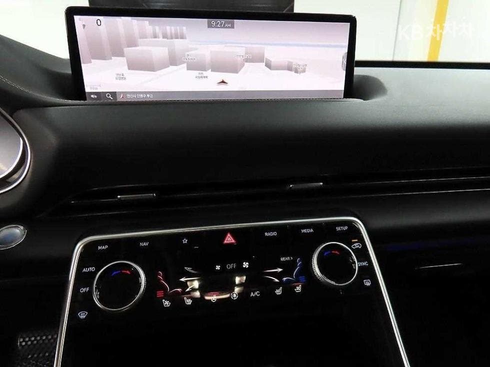 Genesis GV803.0 Diesel AWD - 13