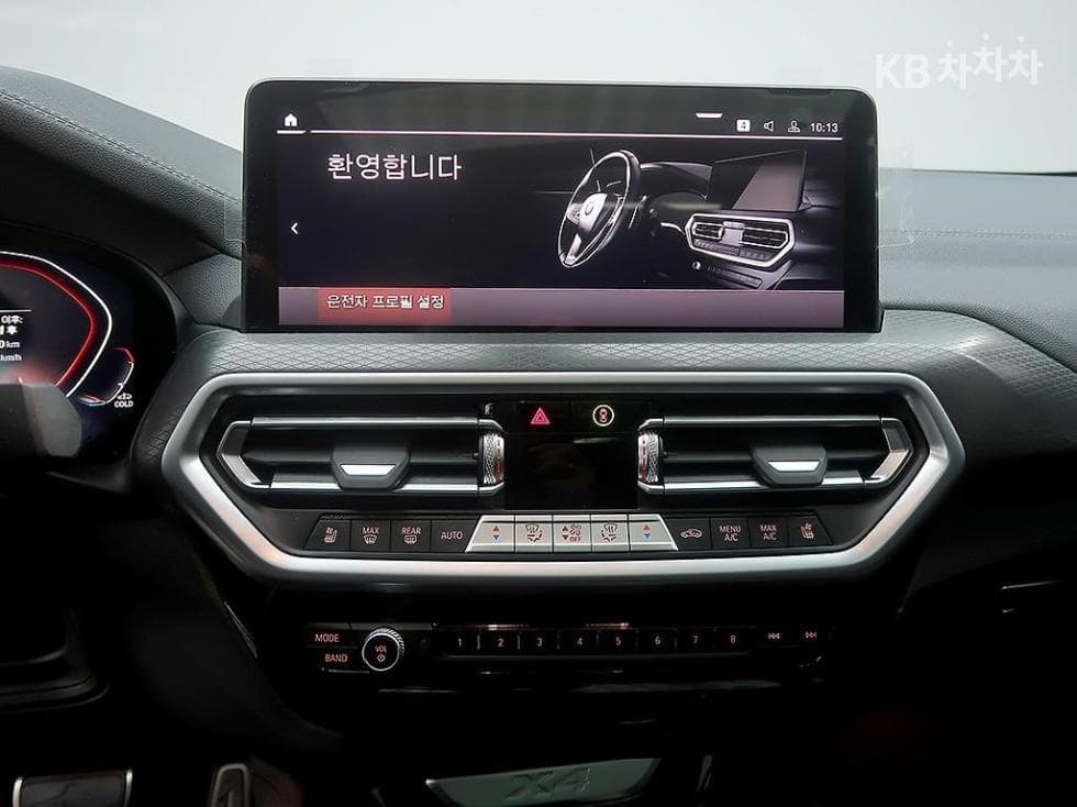 BMW New X4 (G02)xDrive 20i xLine - 9