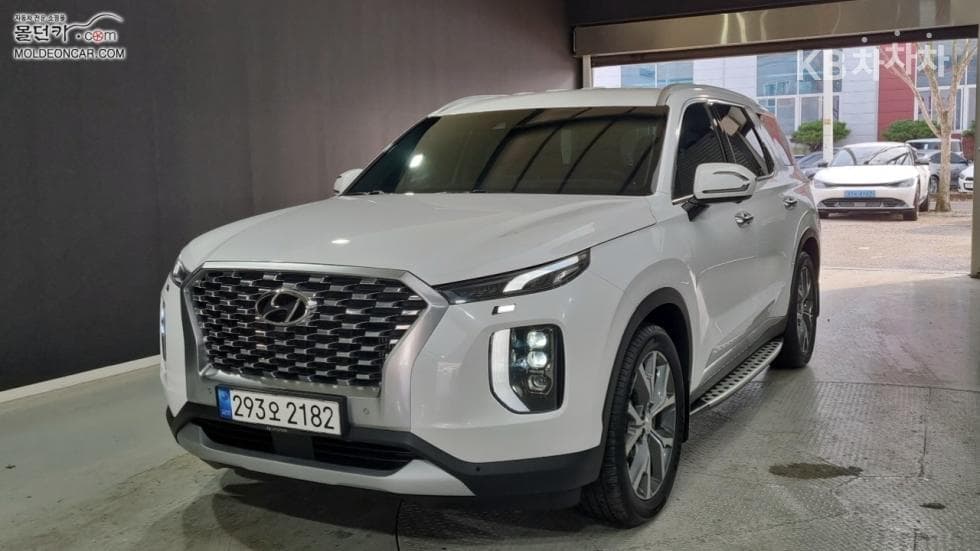 Хюндай Palisade 2.2 Дизел 7-местен (Лимузин) Престиж - Image 1