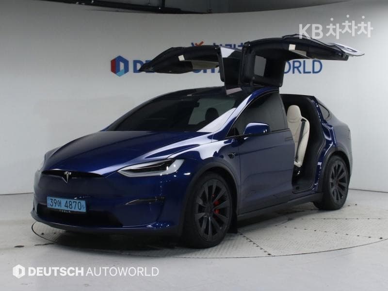 테슬라 Model X Plaid - Image 1