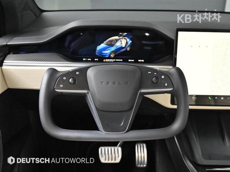 테슬라 Model XPlaid - 13