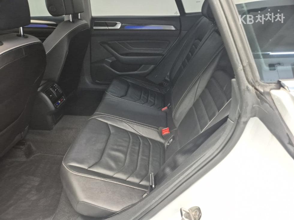 Volkswagen Arteon2.0 Turbo Diesel Injection Prestige - 12