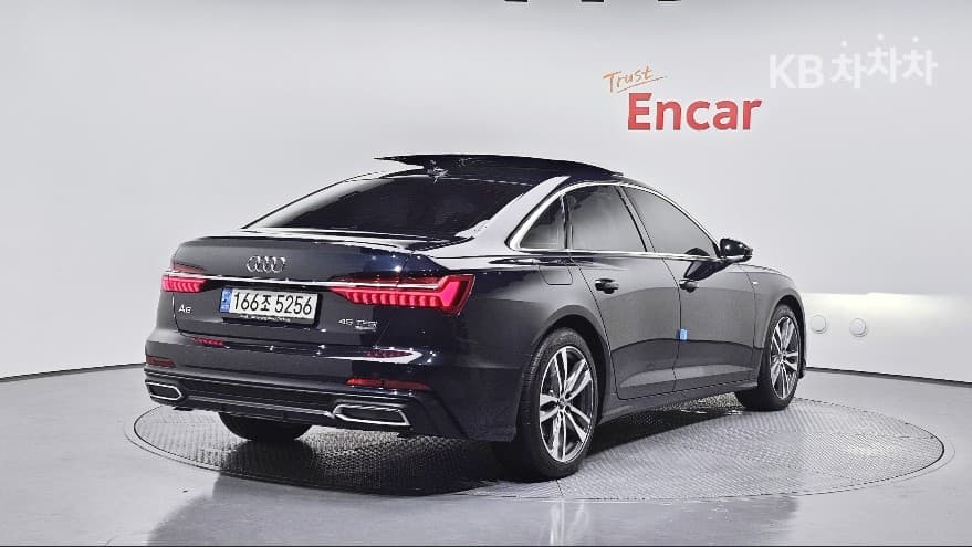 Audi A6(C8)45 TFSI Quattro Premium - 2