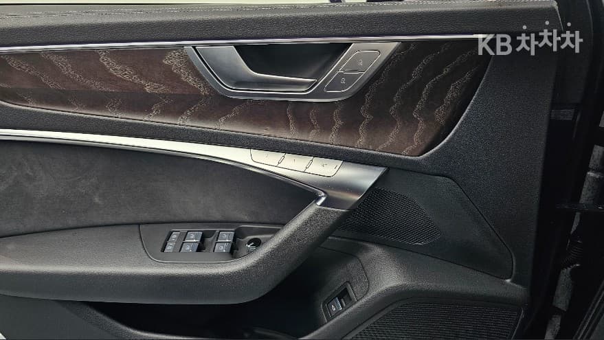 Audi A6(C8)45 TFSI Quattro Premium - 15