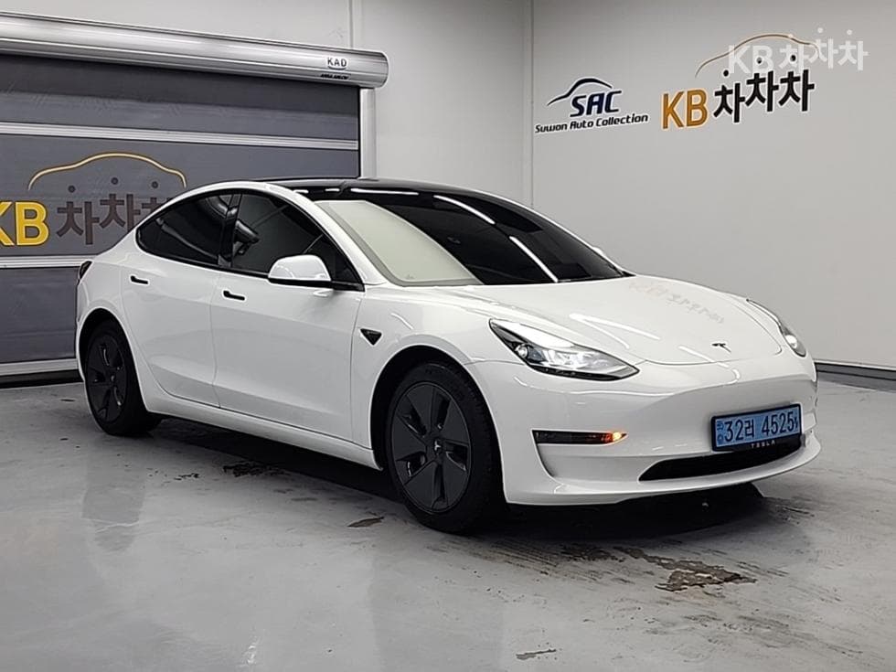테슬라 Model 3Standard Range Plus - 4
