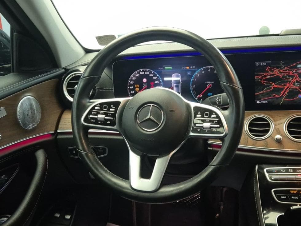 Mercedes-Benz E-Class (W213)E300e 4MATIC Exclusive - 9