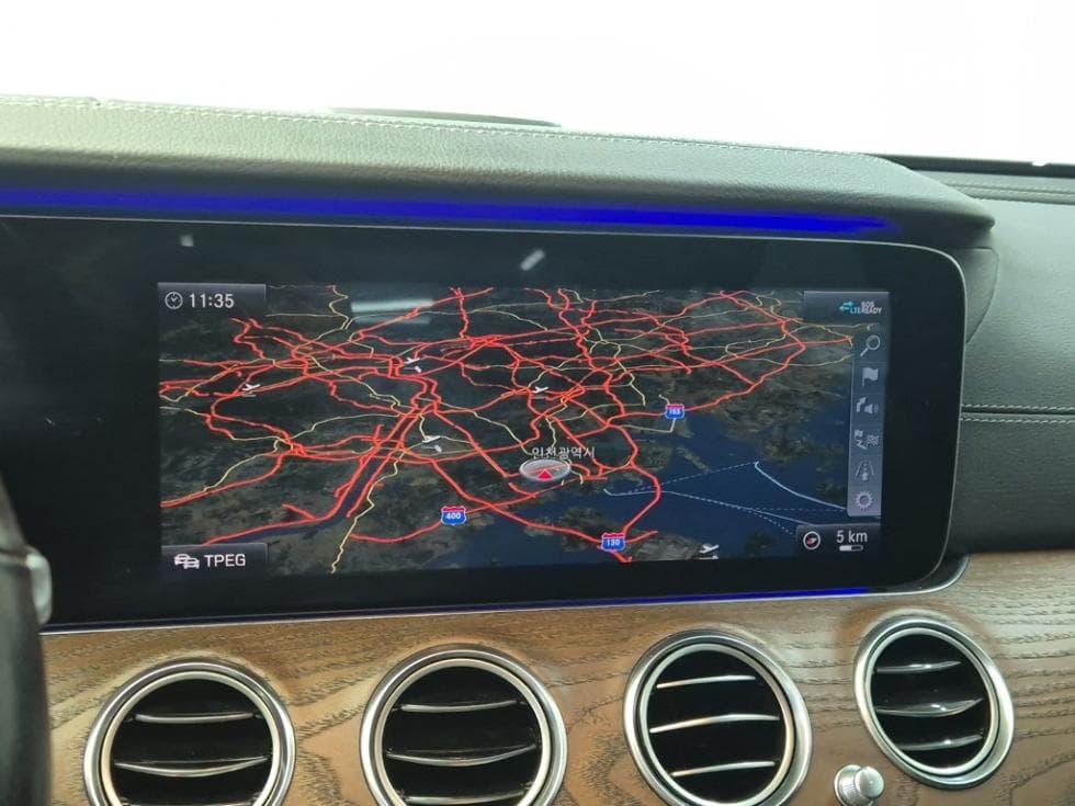 Mercedes-Benz E-Class (W213)E300e 4MATIC Exclusive - 14