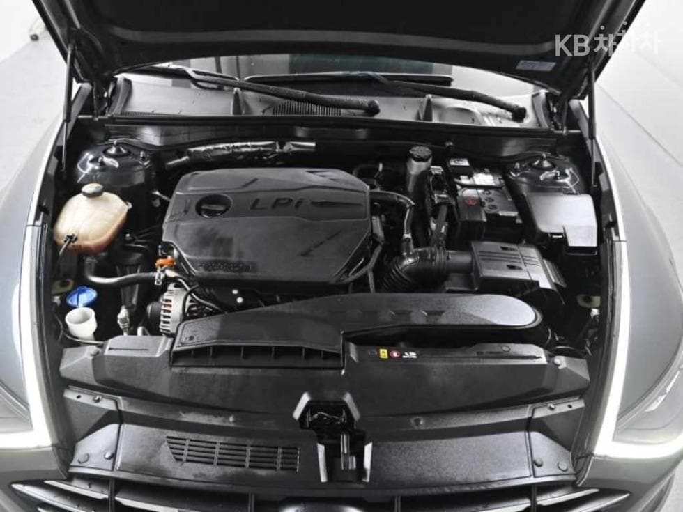 Хюндай Соната (DN8)2.0 LPG За хора с увреждания Premium - 6